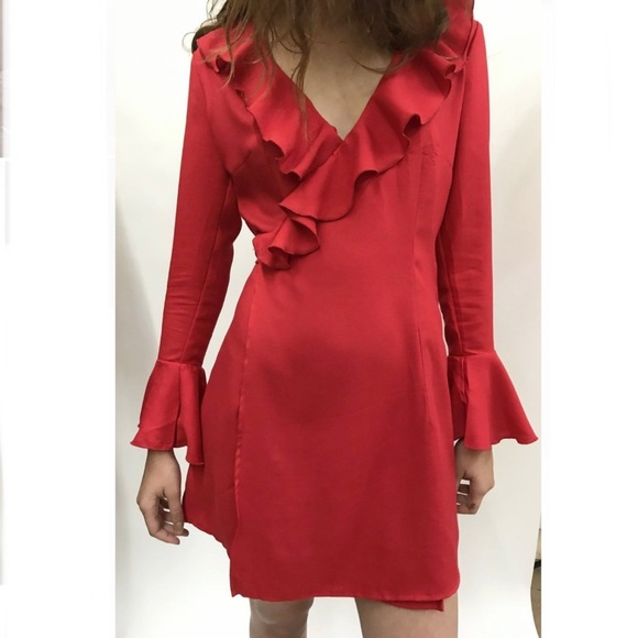 Lisa says gah Colette Ruffle Wrap Dress in Red - Picture 1 of 8